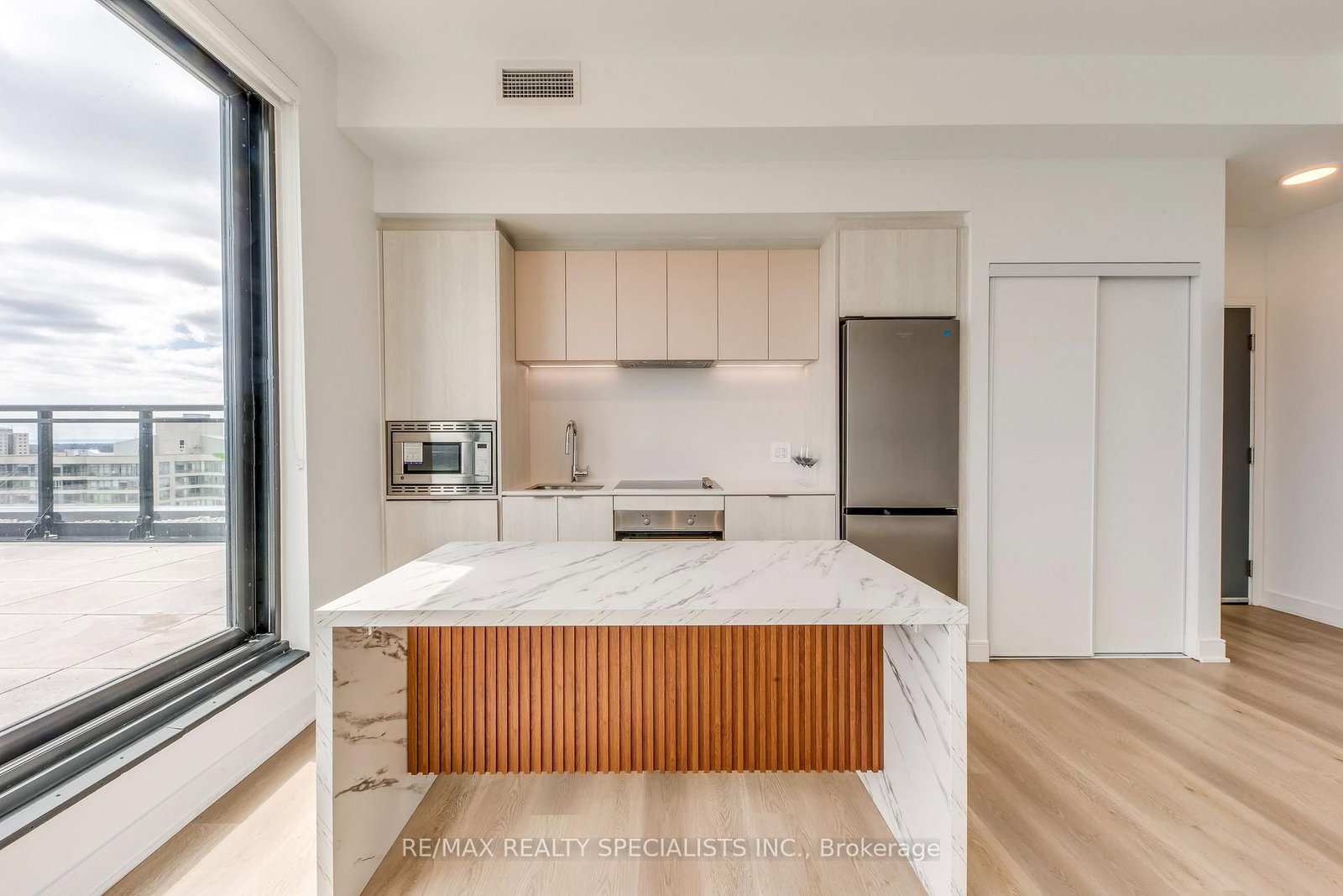 86 Dundas Street E, Unit 1711 - Photo 12