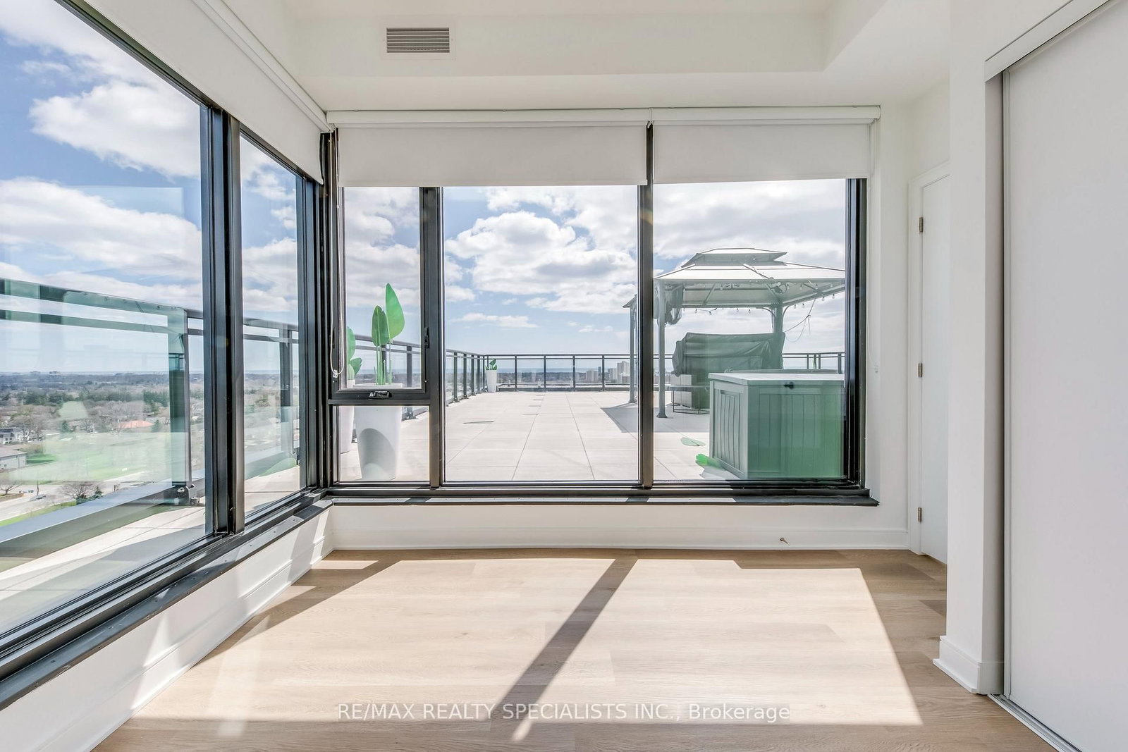 86 Dundas Street E, Unit 1711 - Photo 25