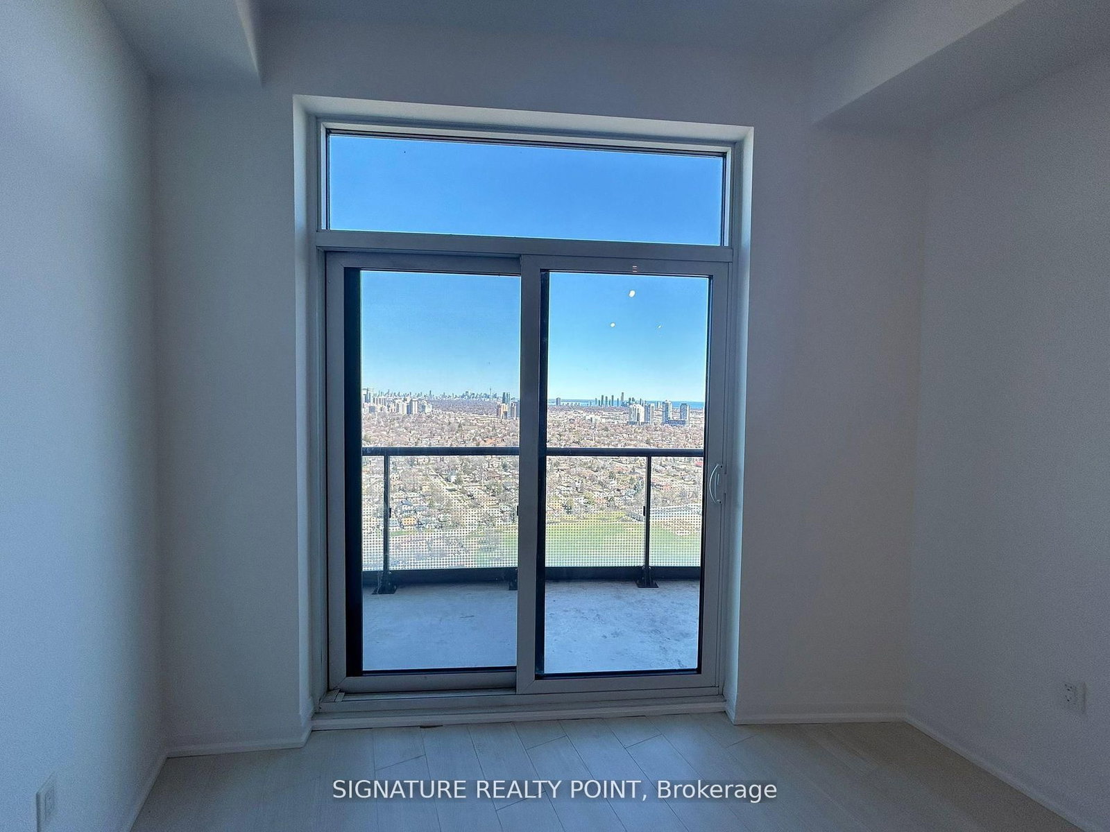 30 Gibbs Road E, Unit 3306 - Photo 21