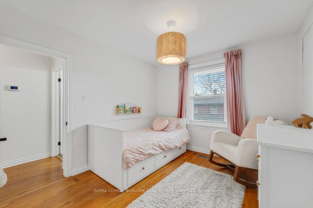 Detached House for sale at 602 Stephens Crescent, Oakville, Ontario, L6K 1Y3 - West - MLS: W13024512