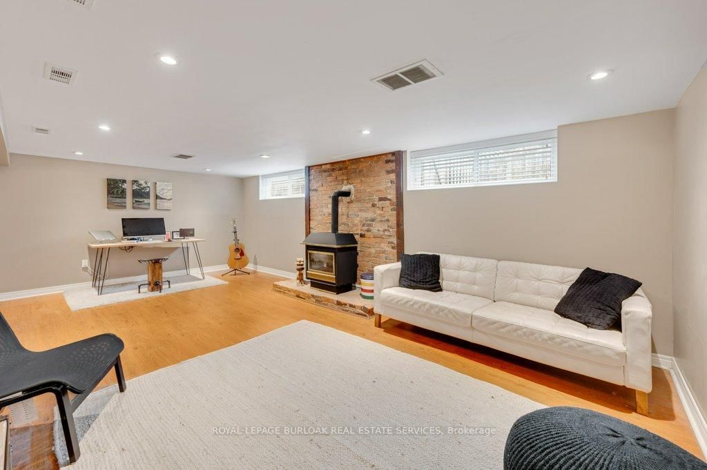 Detached House for sale at 602 Stephens Crescent, Oakville, Ontario, L6K 1Y3 - West - MLS: W13024512