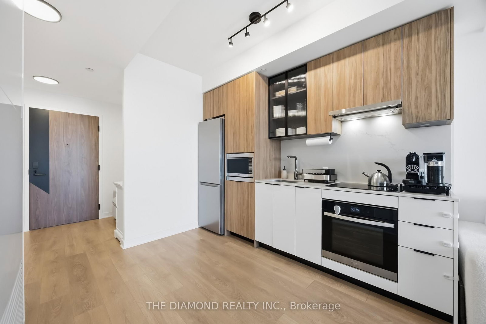 1037 The Queensway, Unit 307 - Photo 16