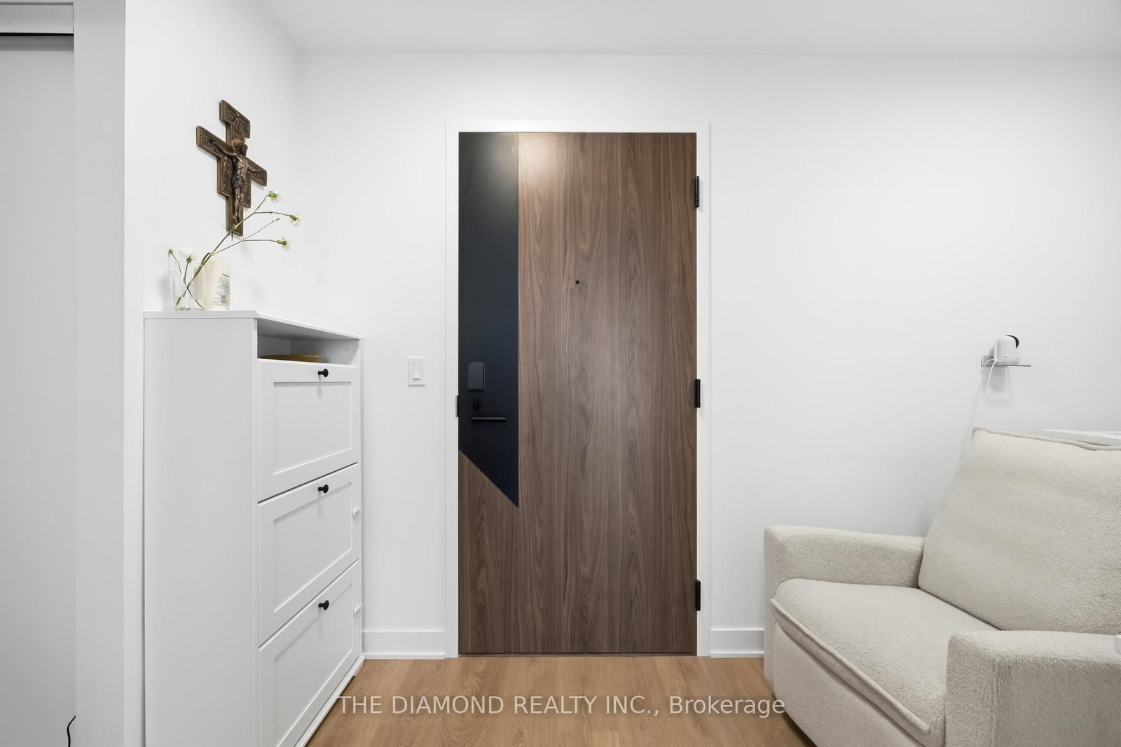 1037 The Queensway, Unit 307 - Photo 6