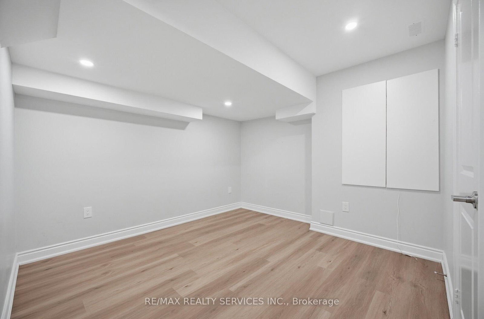 26 Gatherwood Terrace - Photo 11