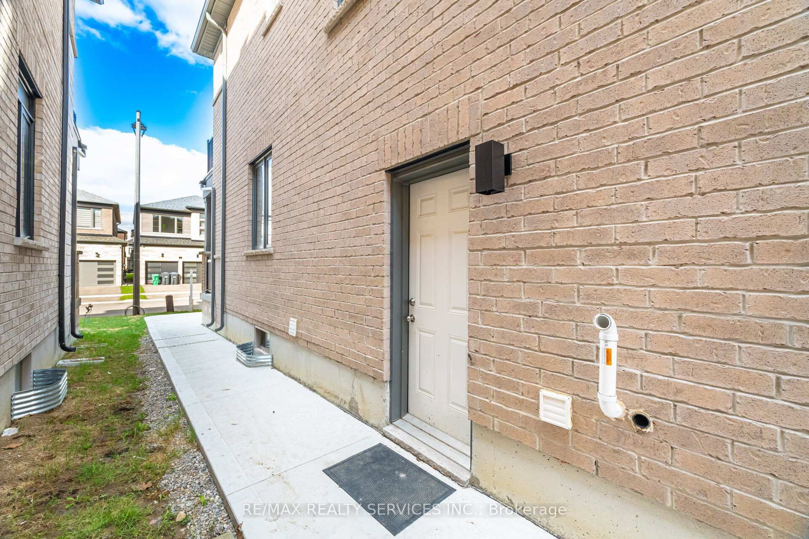 26 Gatherwood Terrace - Photo 13