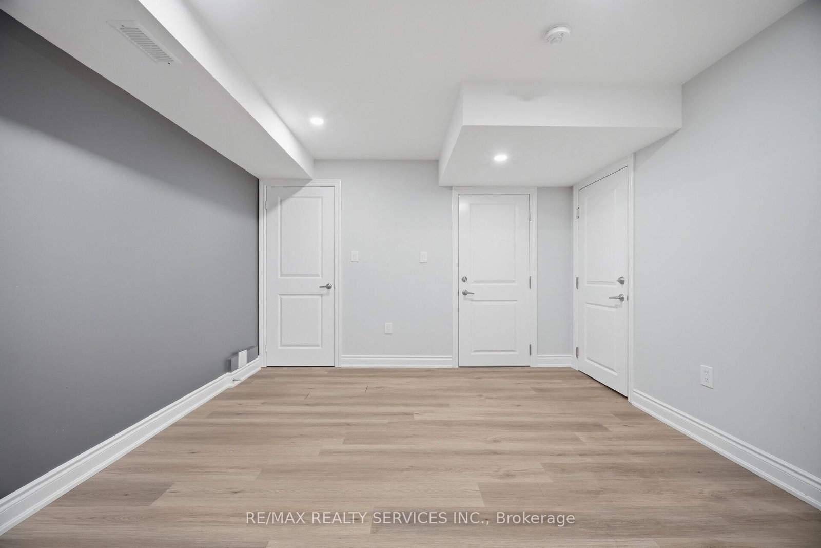 26 Gatherwood Terrace - Photo 4