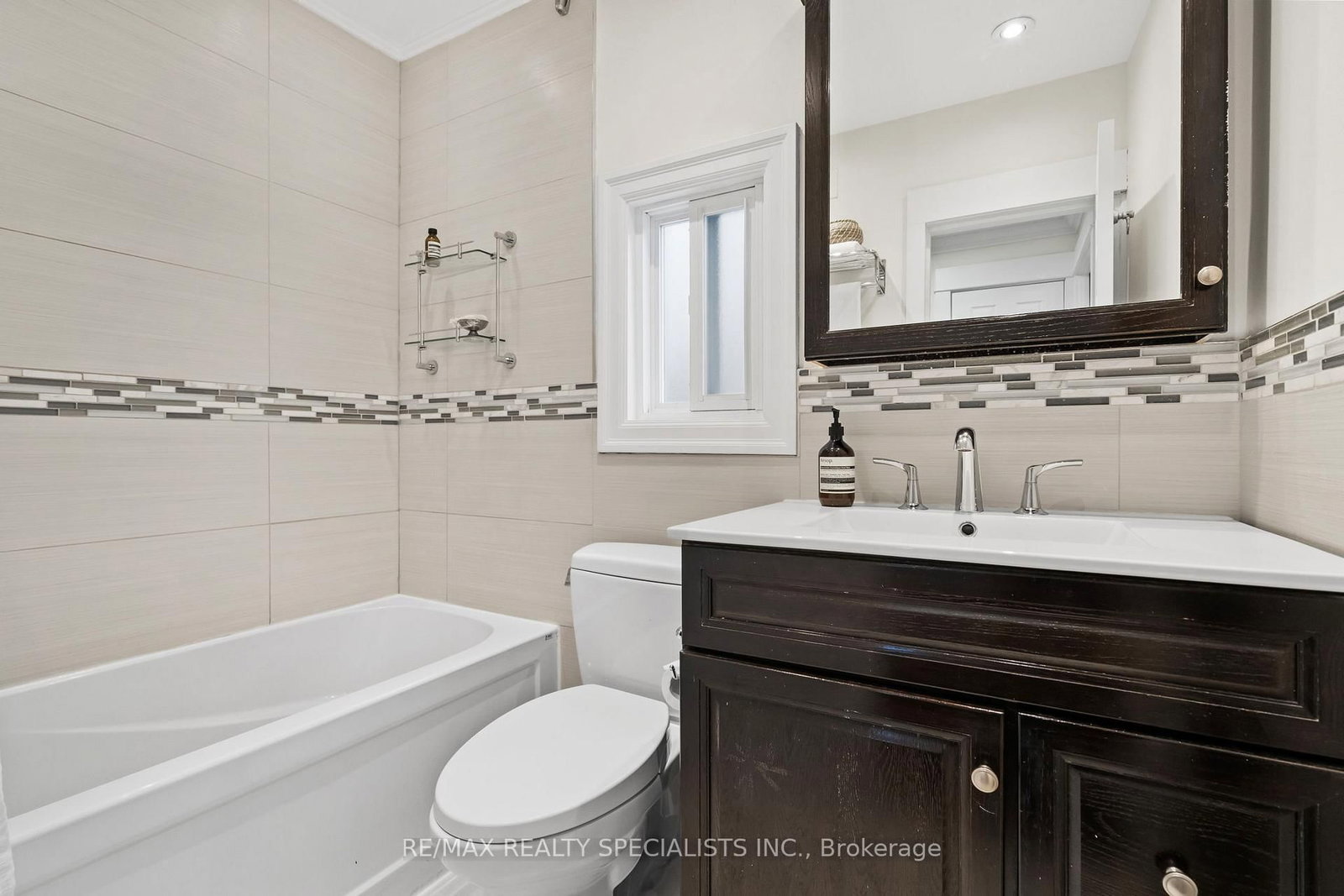 8 Primrose Avenue - Photo 22