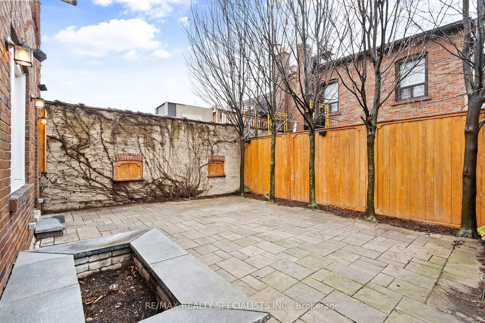 8 Primrose Avenue - Photo 38