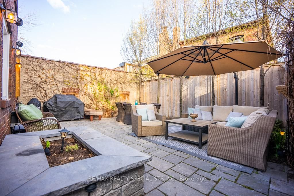 8 Primrose Avenue - Photo 42