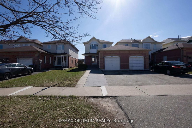 108 Timberlane Dr, Brampton, L6Y 4V7 | Image 2