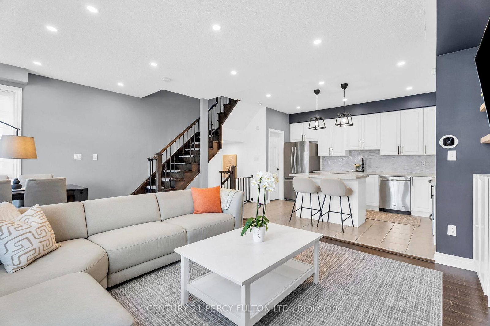 Townhouse for sale at 1110 Durno Court, Milton, Ontario, L9T 8P5 - Harrison - MLS: W13024762