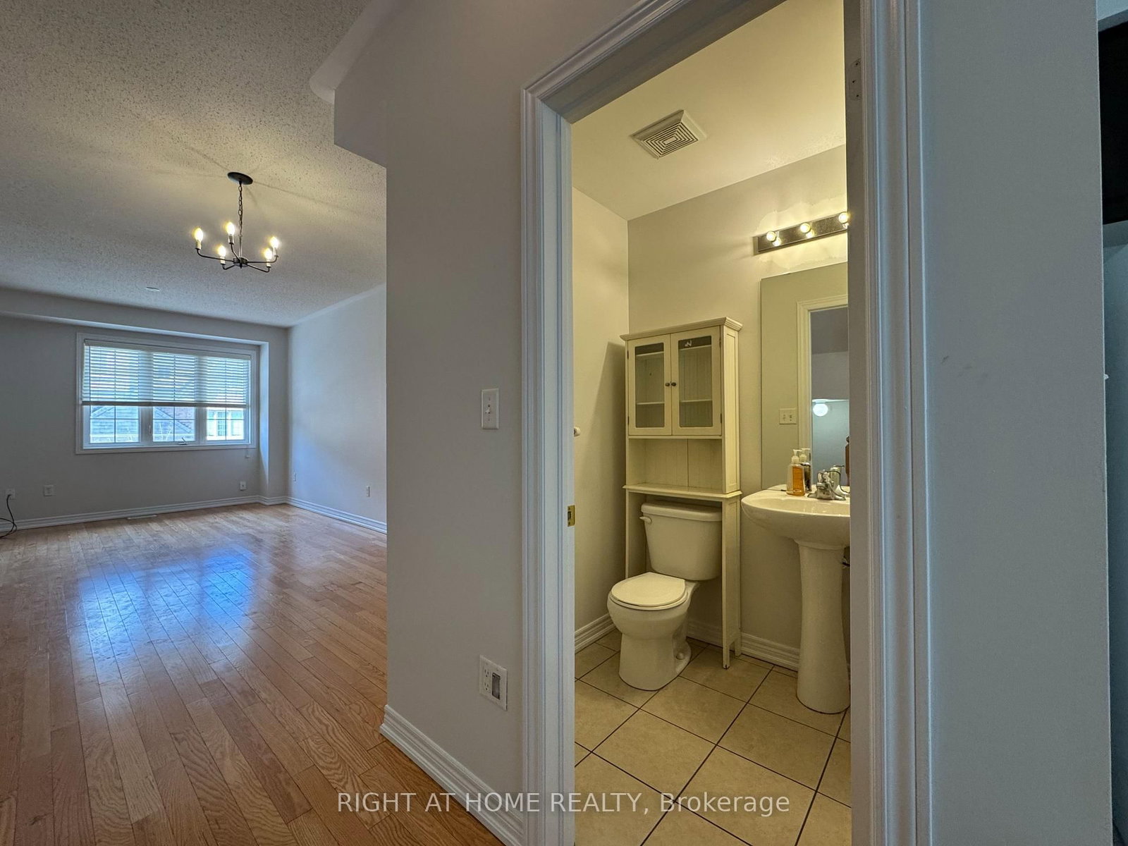 1433 Granrock Crescent - Photo 15