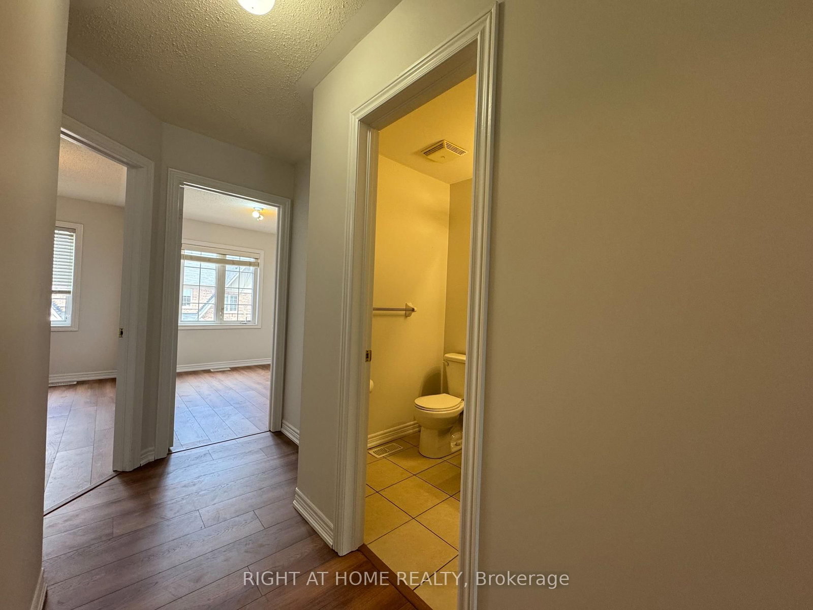 1433 Granrock Crescent - Photo 18
