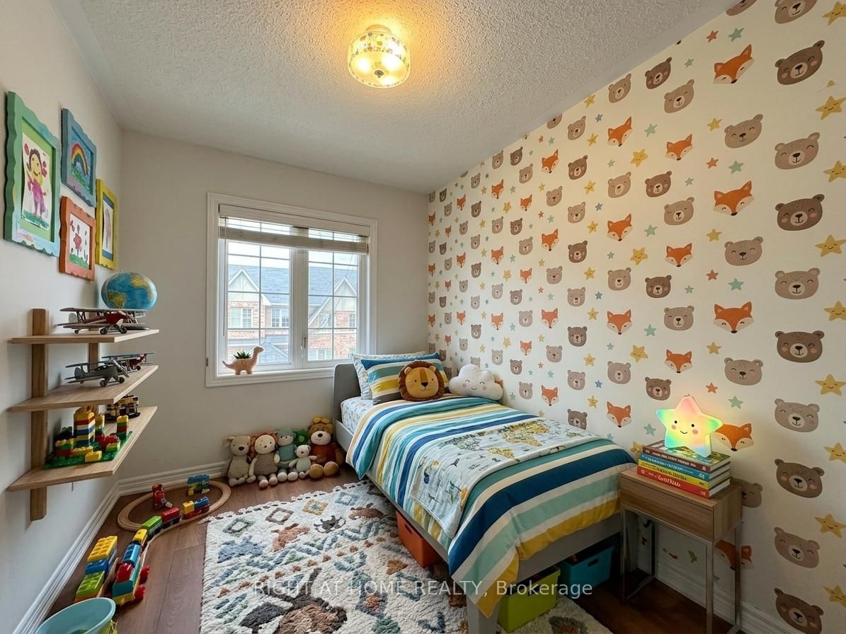 1433 Granrock Crescent - Photo 24