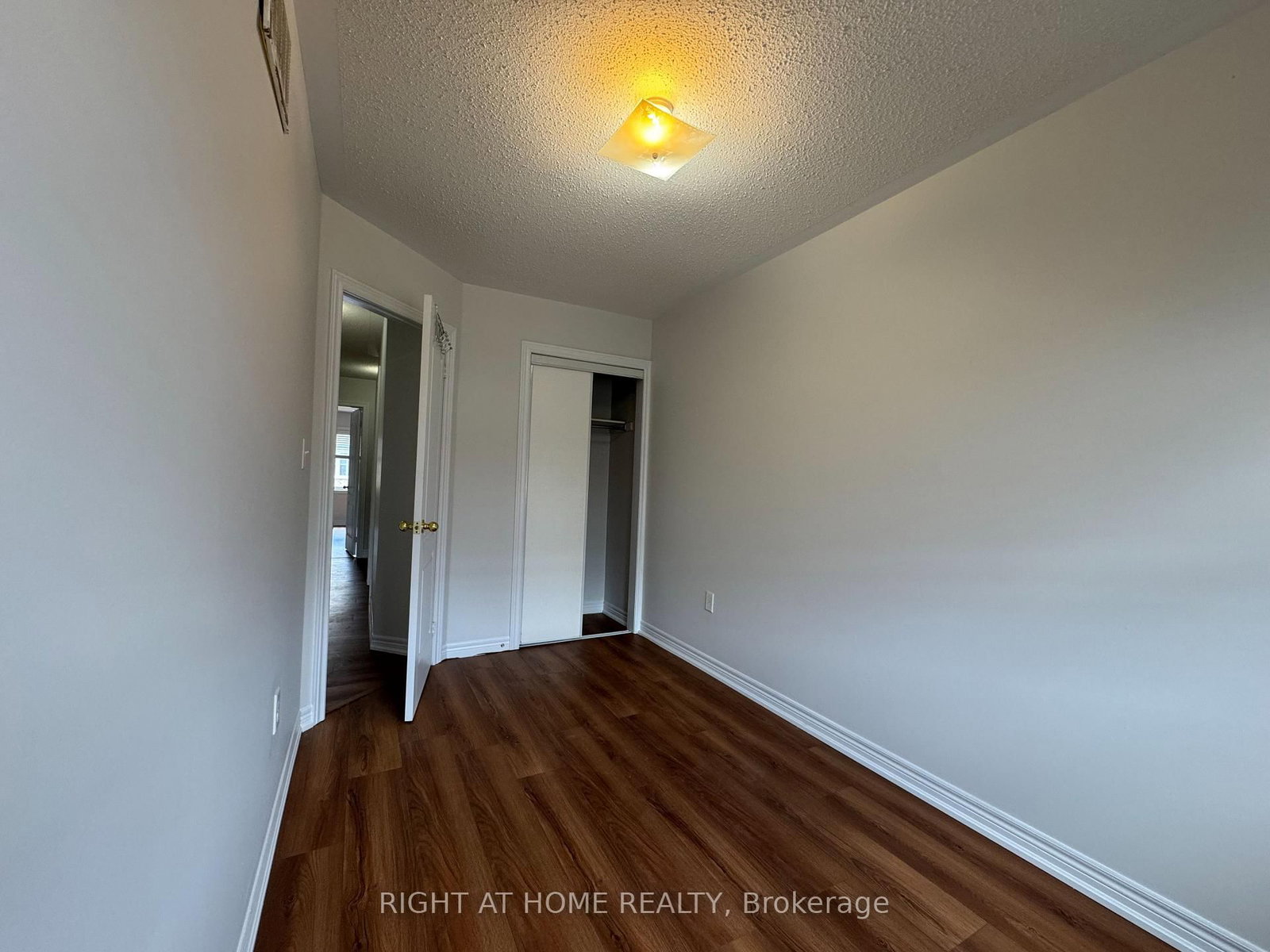 1433 Granrock Crescent - Photo 29