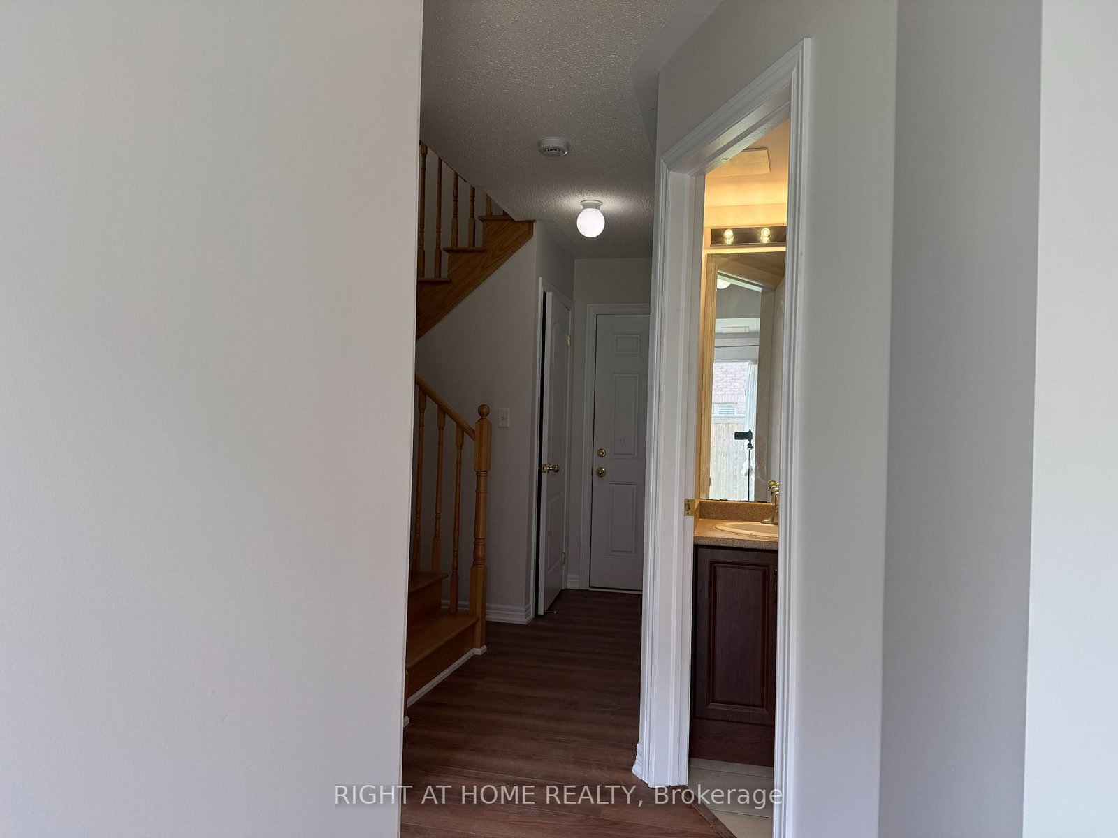 1433 Granrock Crescent - Photo 31