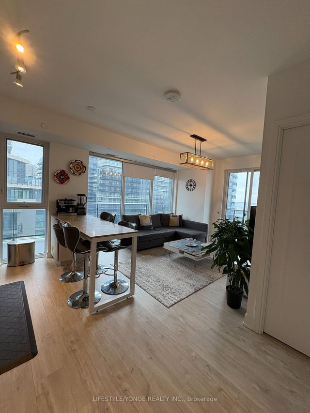 904 - 70 Annie Creig Drive