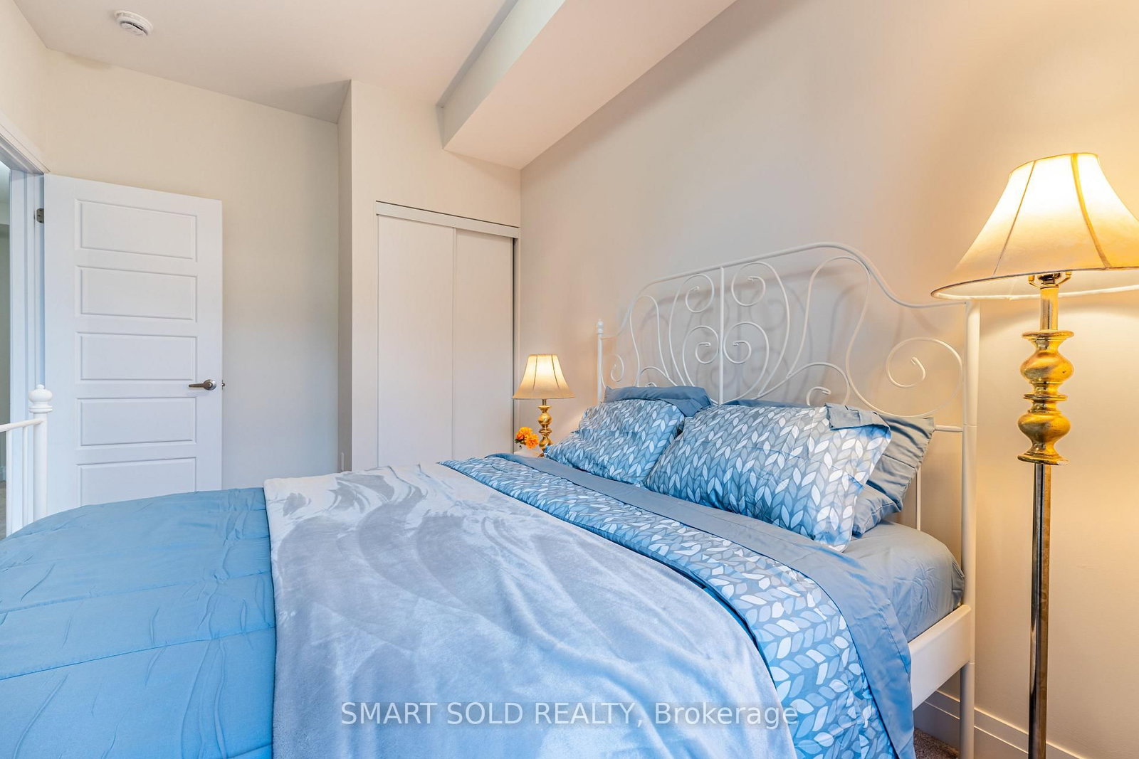 713 Lawrence Avenue W, Unit 14 - Photo 13