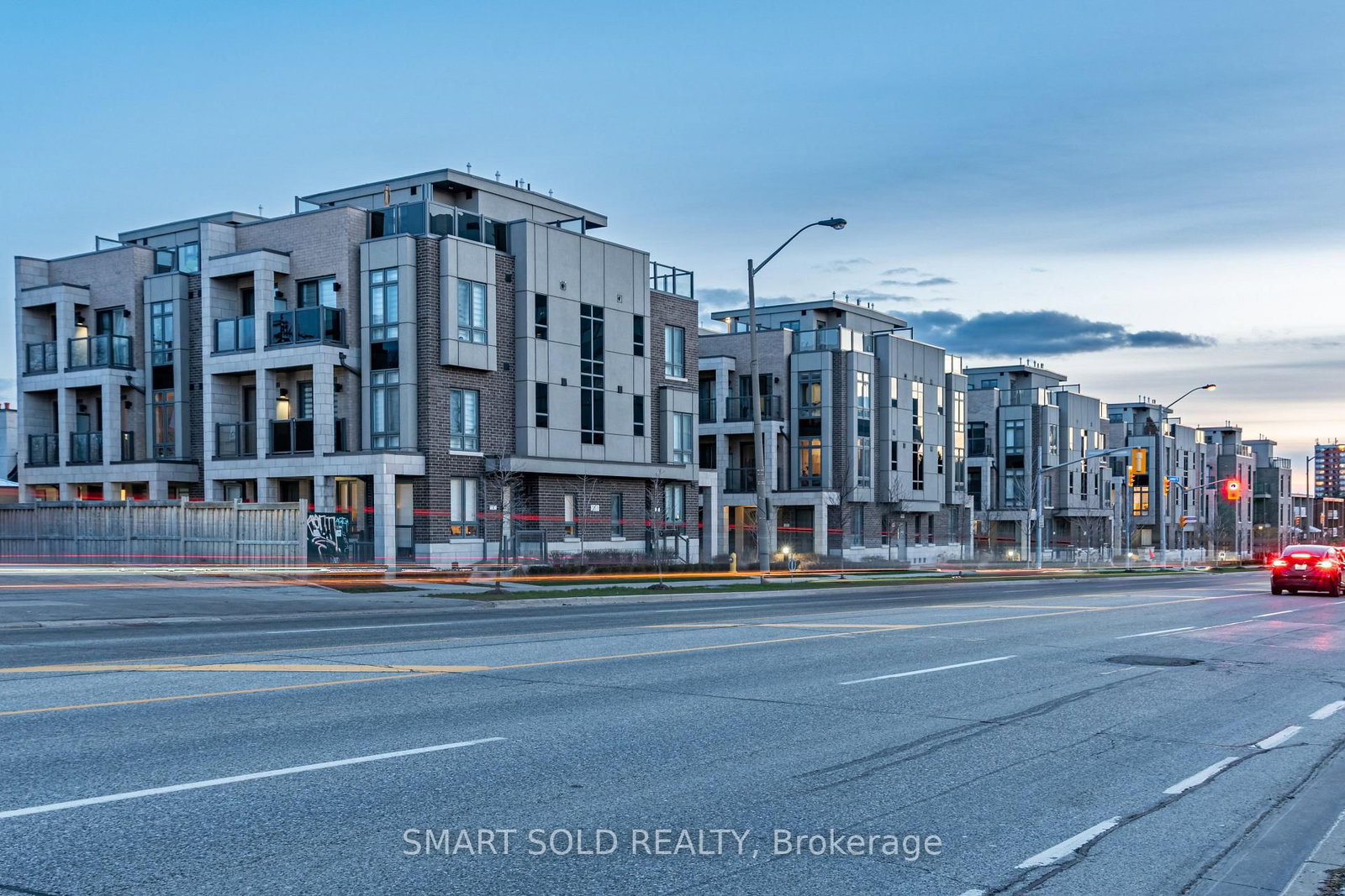 713 Lawrence Avenue W, Unit 14 - Photo 25