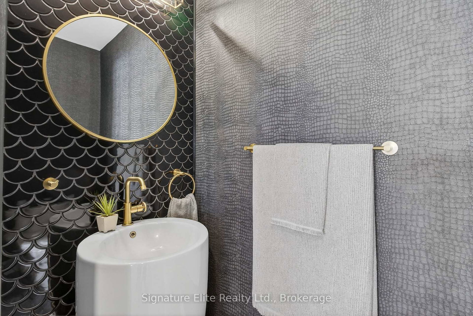 5090 Fairview Street, Unit 50 - Photo 17