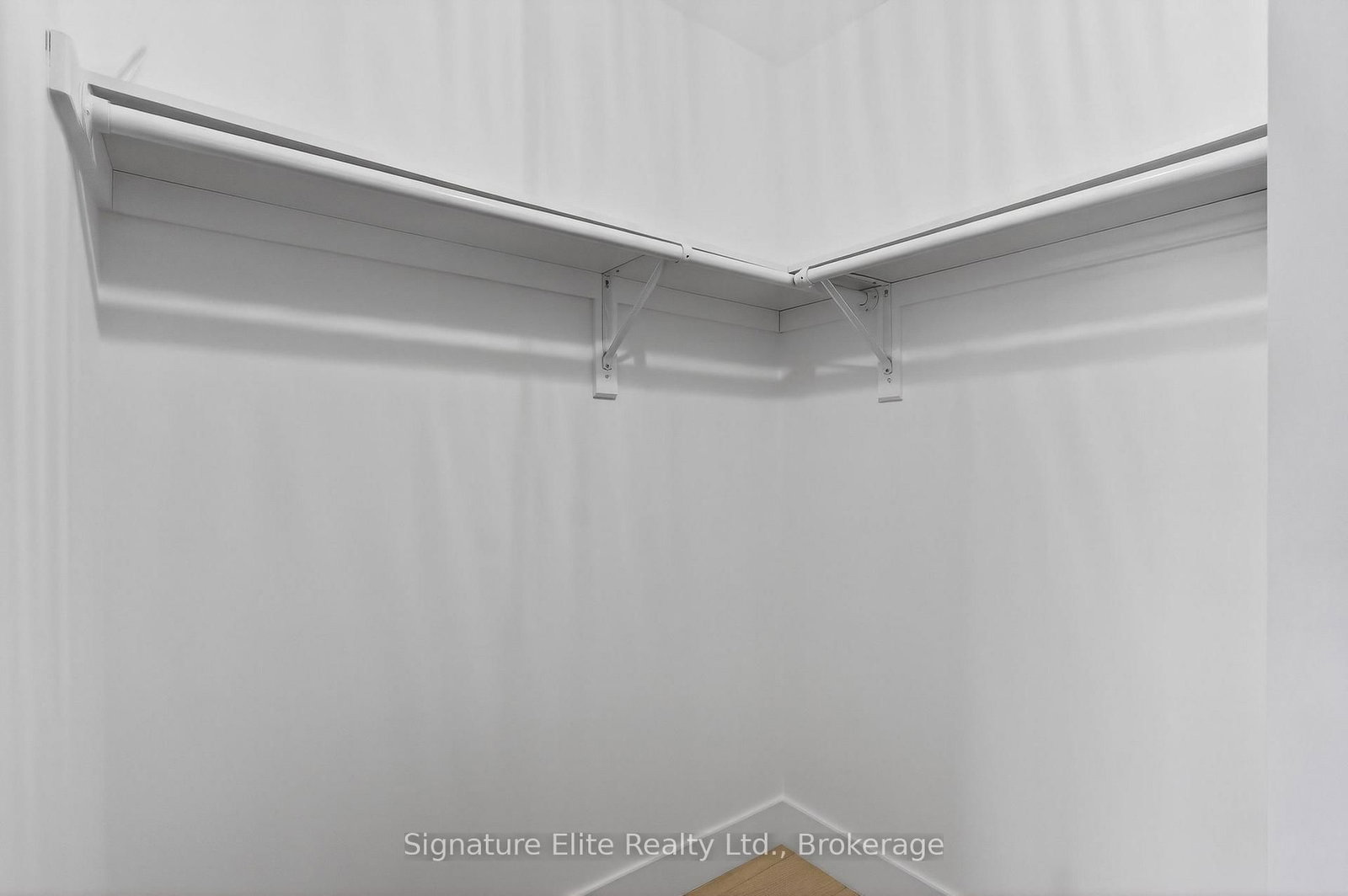 5090 Fairview Street, Unit 50 - Photo 29