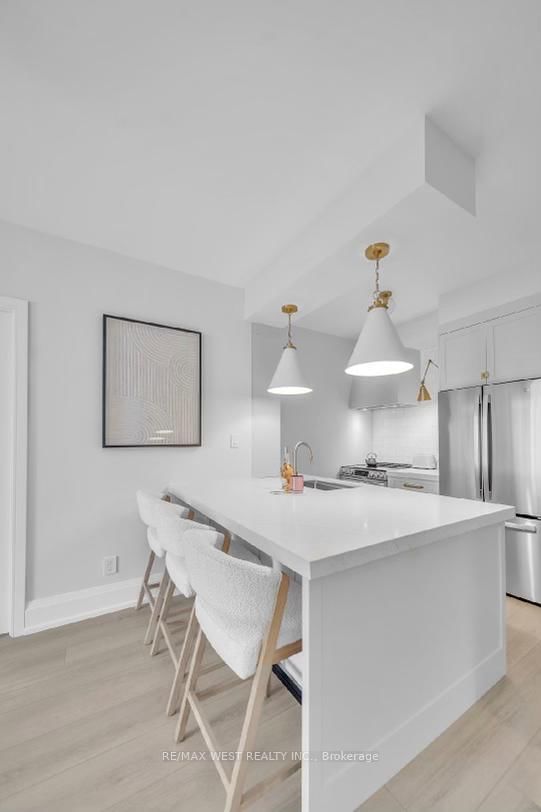 1647 - 25 Viking Lane, Toronto, M9B 0A1 | Image 3