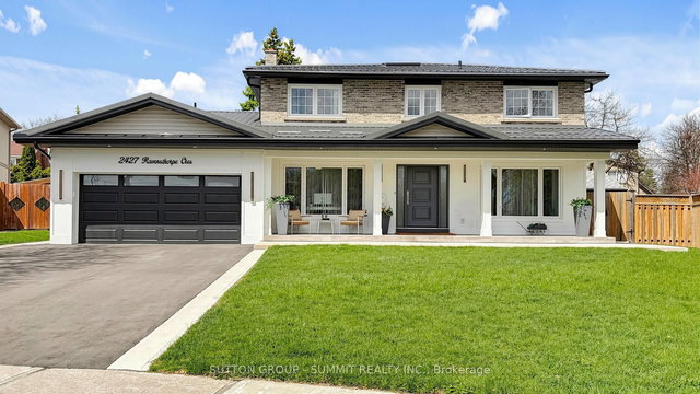 2427 Ravensthorpe Crescent