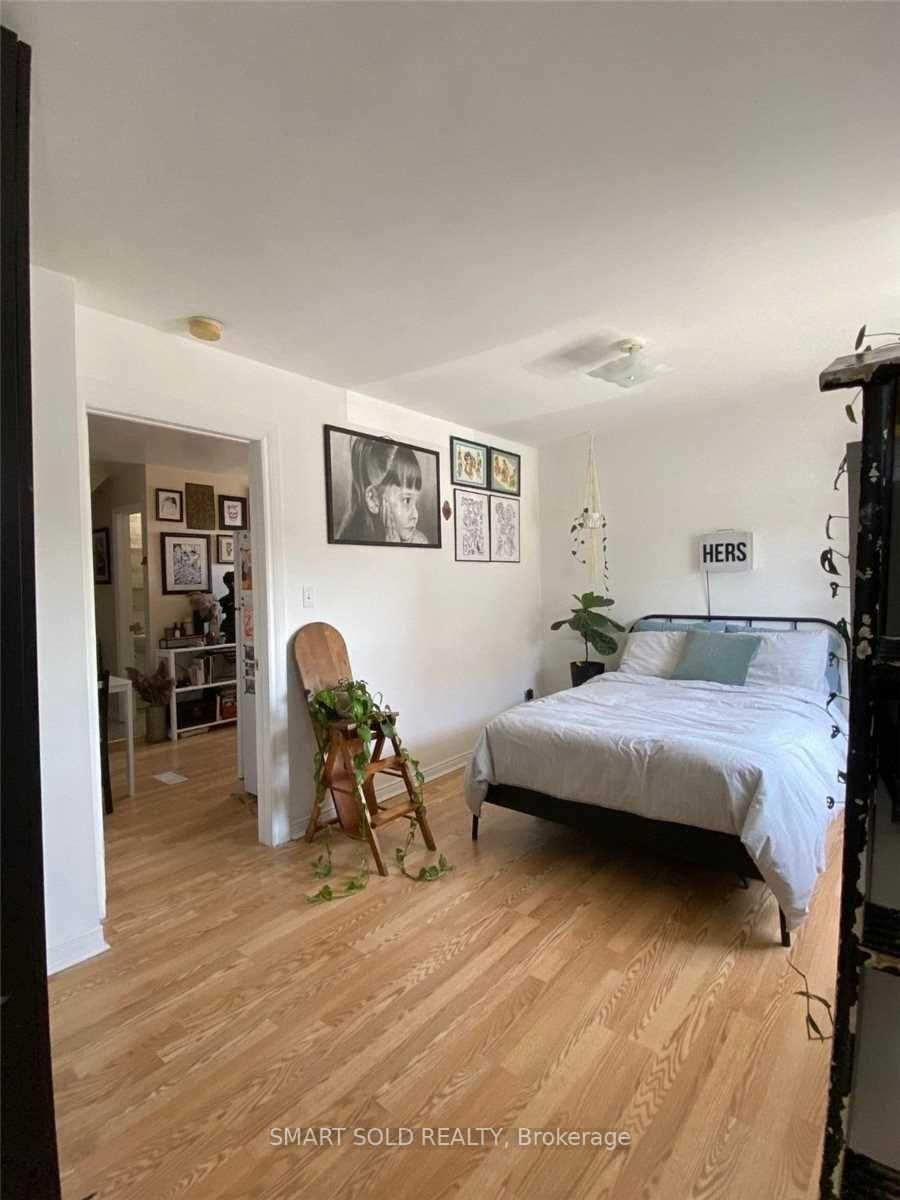 690 Gladstone Avenue, Unit 2nd Floor - Photo 9