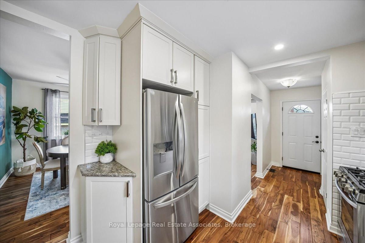 14 Cavell Avenue - Photo 18
