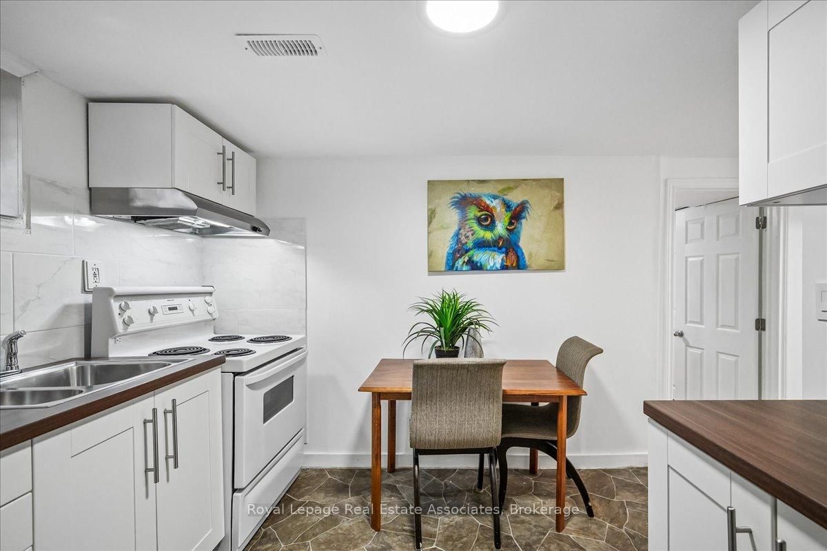 14 Cavell Avenue - Photo 32