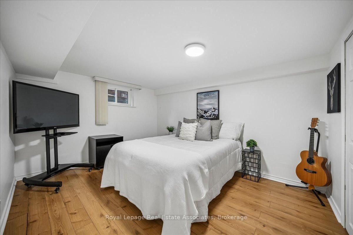 14 Cavell Avenue - Photo 35