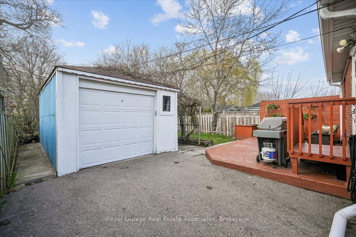 14 Cavell Avenue - Photo 44