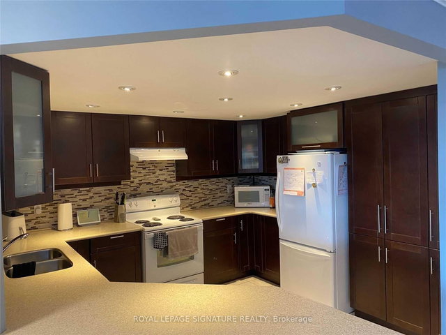 908 - 20 Mcfarlane Drive