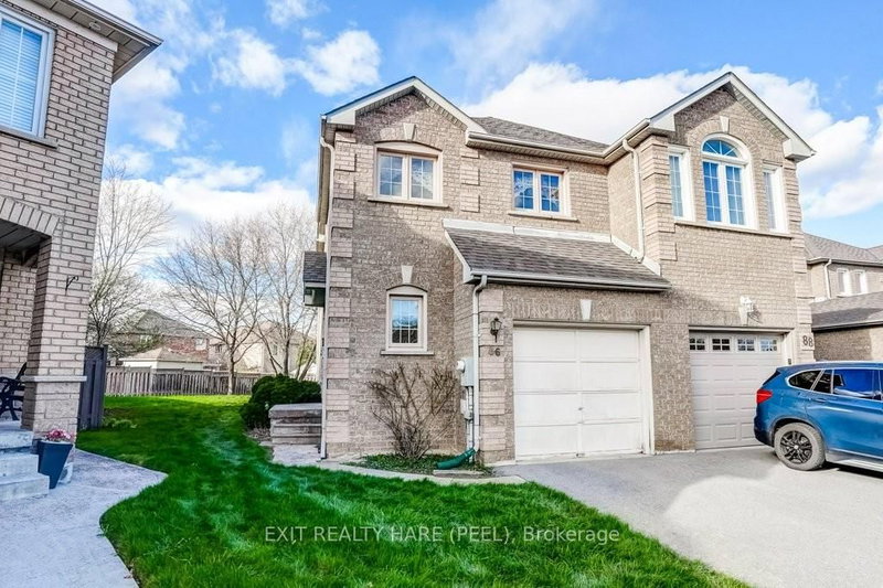 86 Lent Cres, Brampton, Ontario