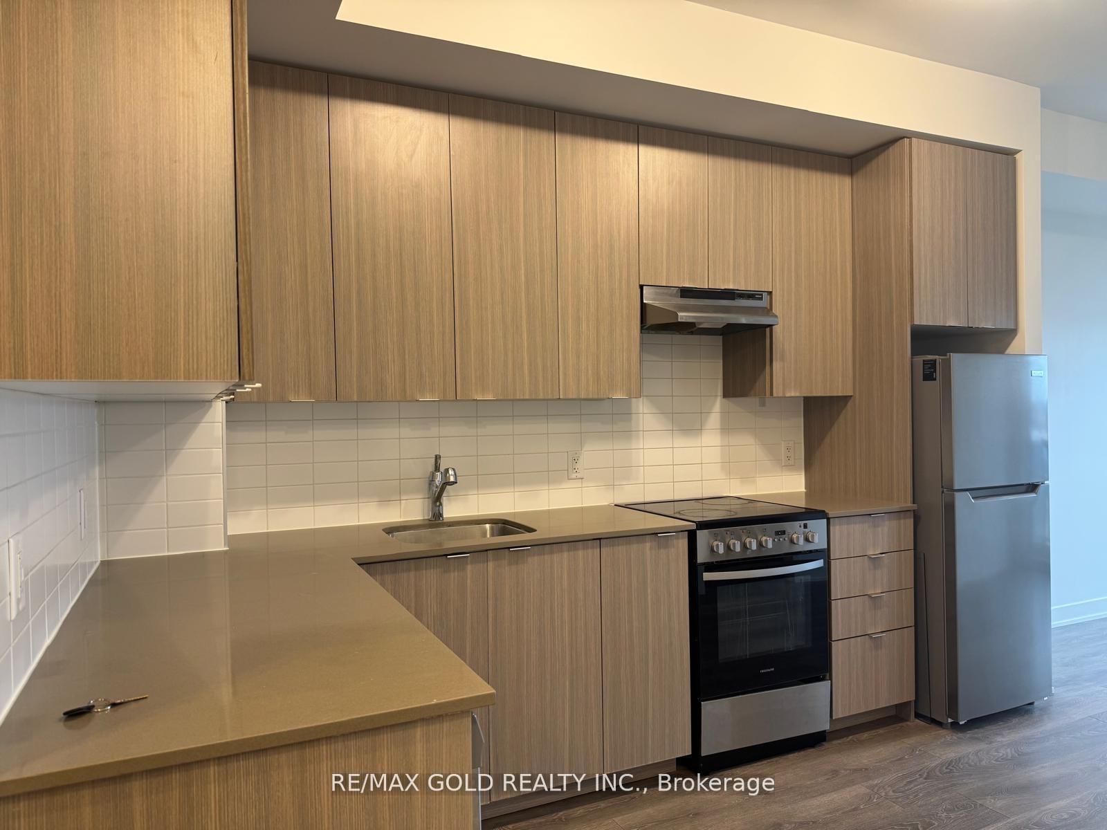 58 Sky Harbour Drive, Unit 206 - Photo 9