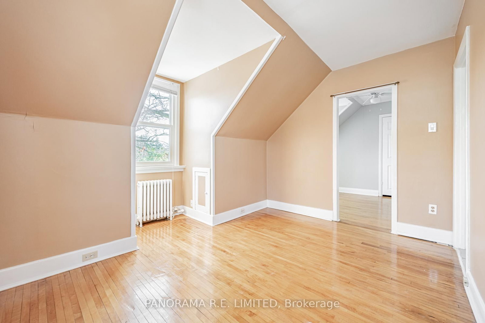 8 Thirty Third Street, Unit 4 - Photo 6