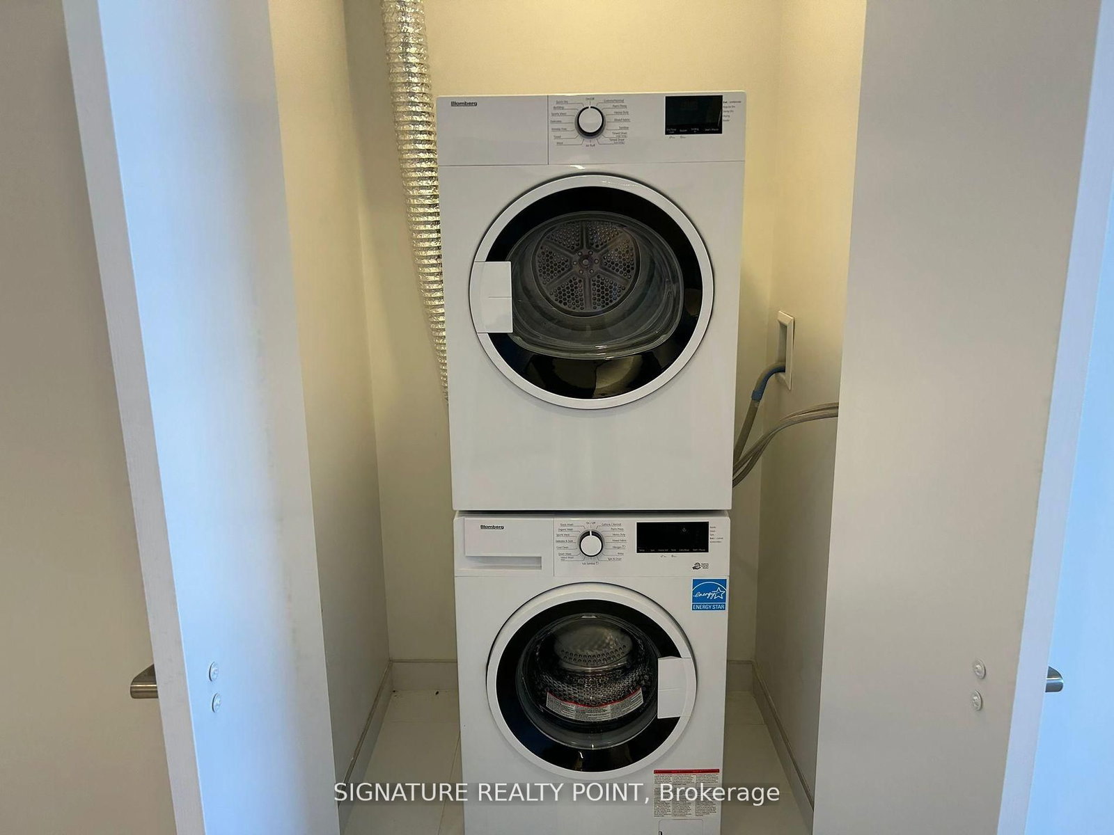 30 Gibbs Road E, Unit 3306 - Photo 16