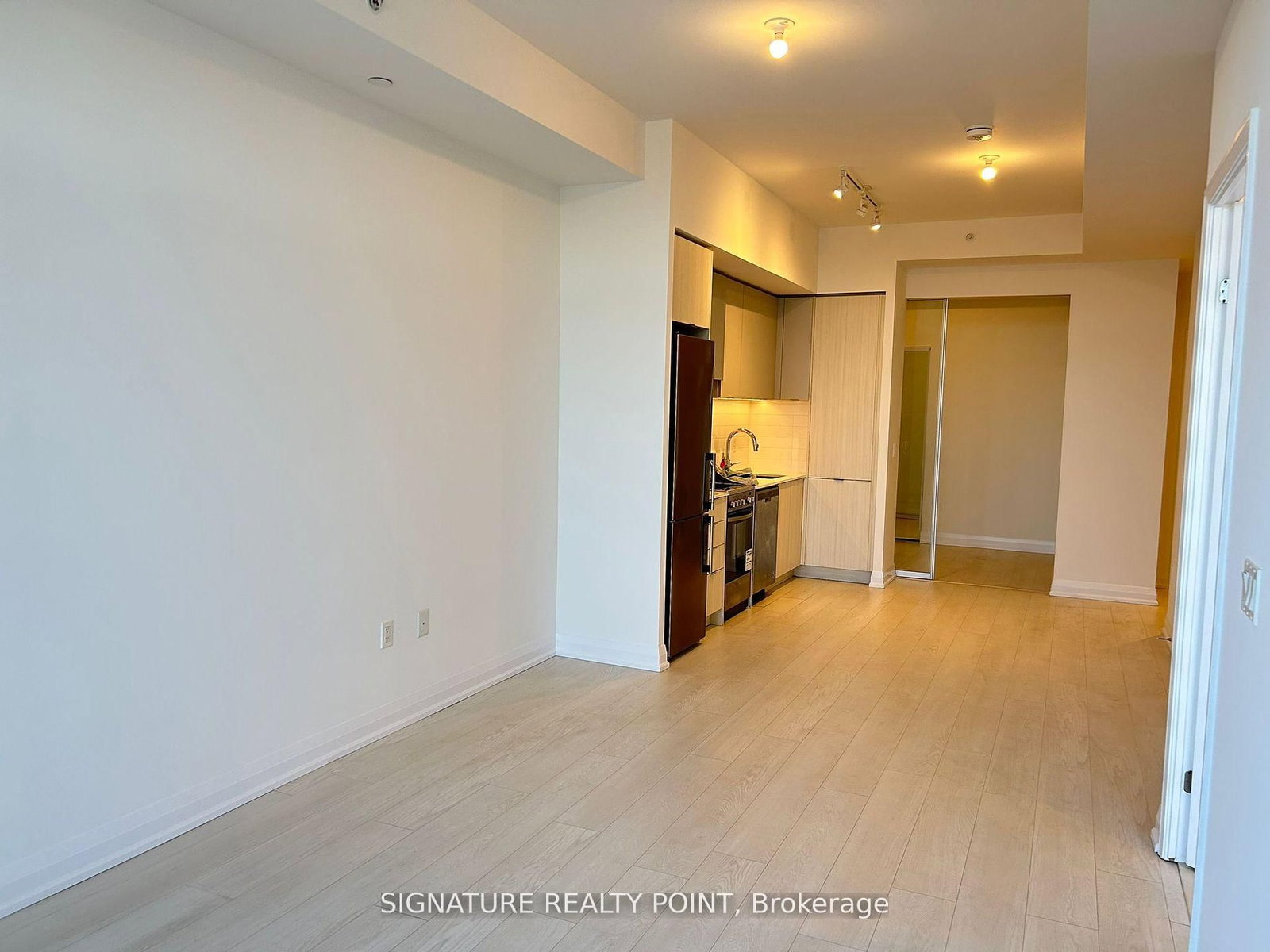 30 Gibbs Road E, Unit 3306 - Photo 22
