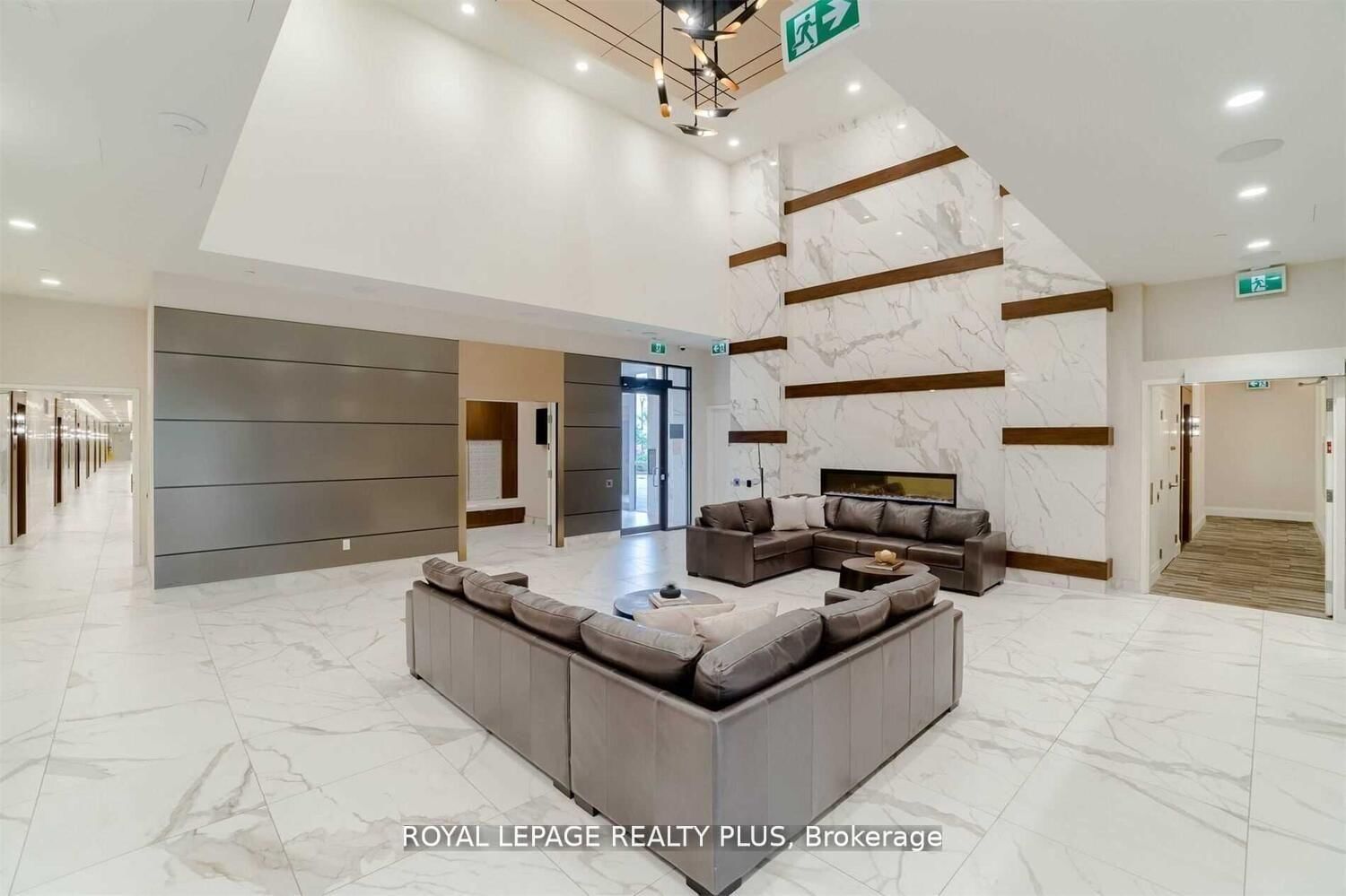 Condo for sale at 208-1050 Main Street, Milton, Ontario, L9T 6H7 - Dempsey - MLS: W13025262