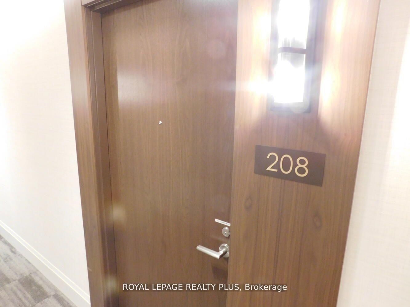 Condo for sale at 208-1050 Main Street, Milton, Ontario, L9T 6H7 - Dempsey - MLS: W13025262