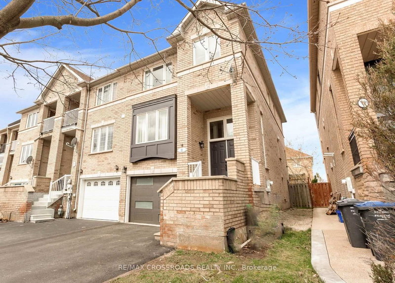 home for sale on 21 Cedarvalley Boulevard