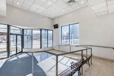 25 Agnes Street • #PH06(1206) • Mississauga, ON photo 9