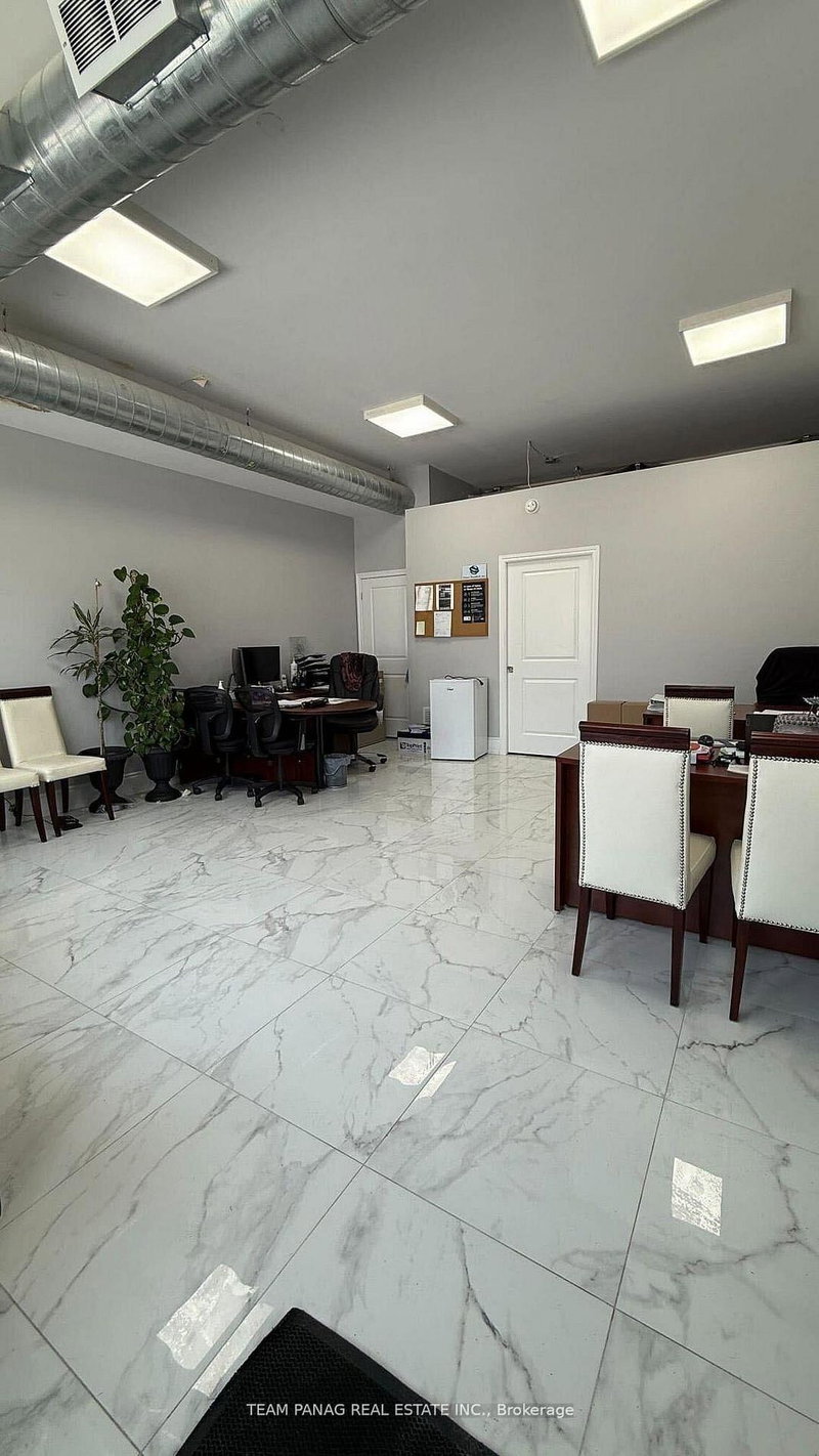 133 - 2 Inspire Blvd, Brampton, L6R 0B3 | Image 3