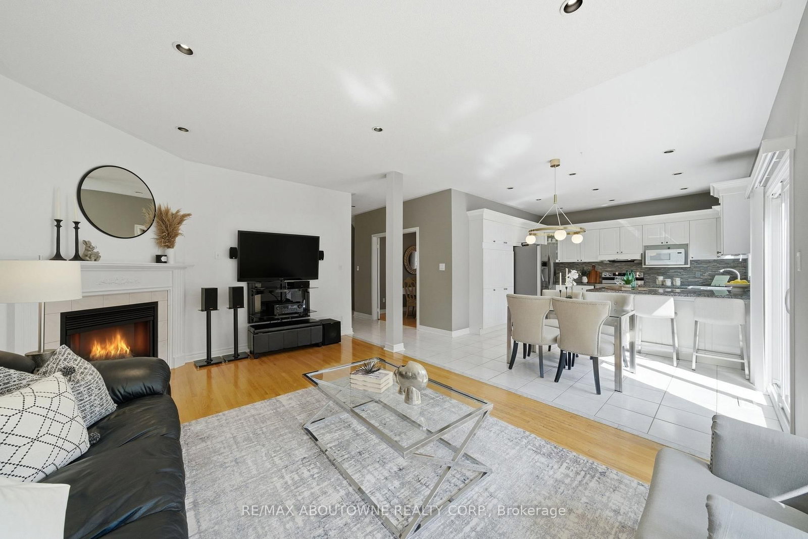 6386 Ormindale Way - Photo 12