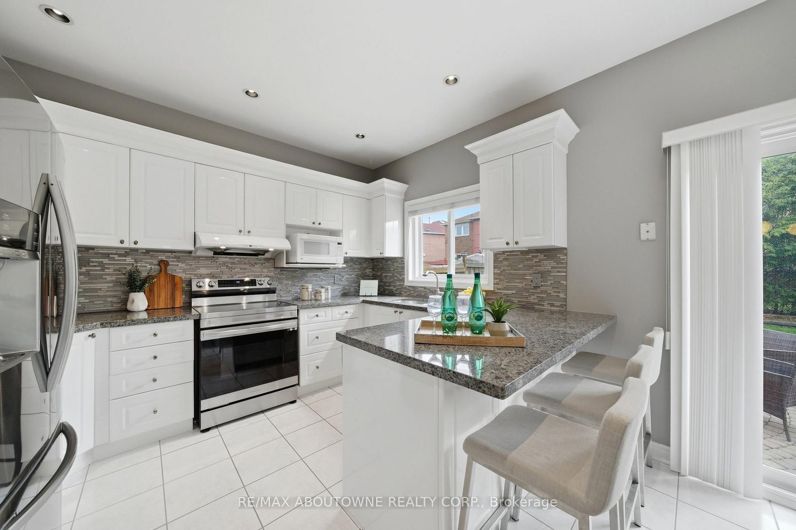 6386 Ormindale Way - Photo 16