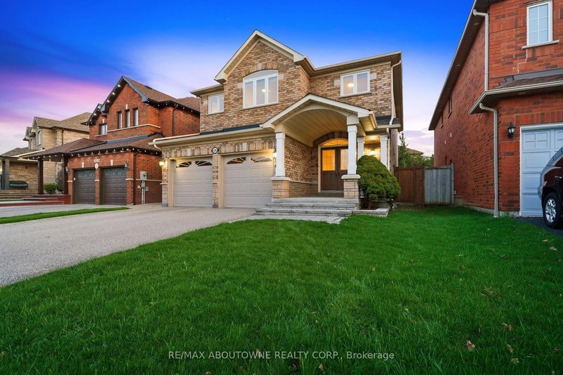 6386 Ormindale Way, Mississauga, L5V 1J3 | Image 2