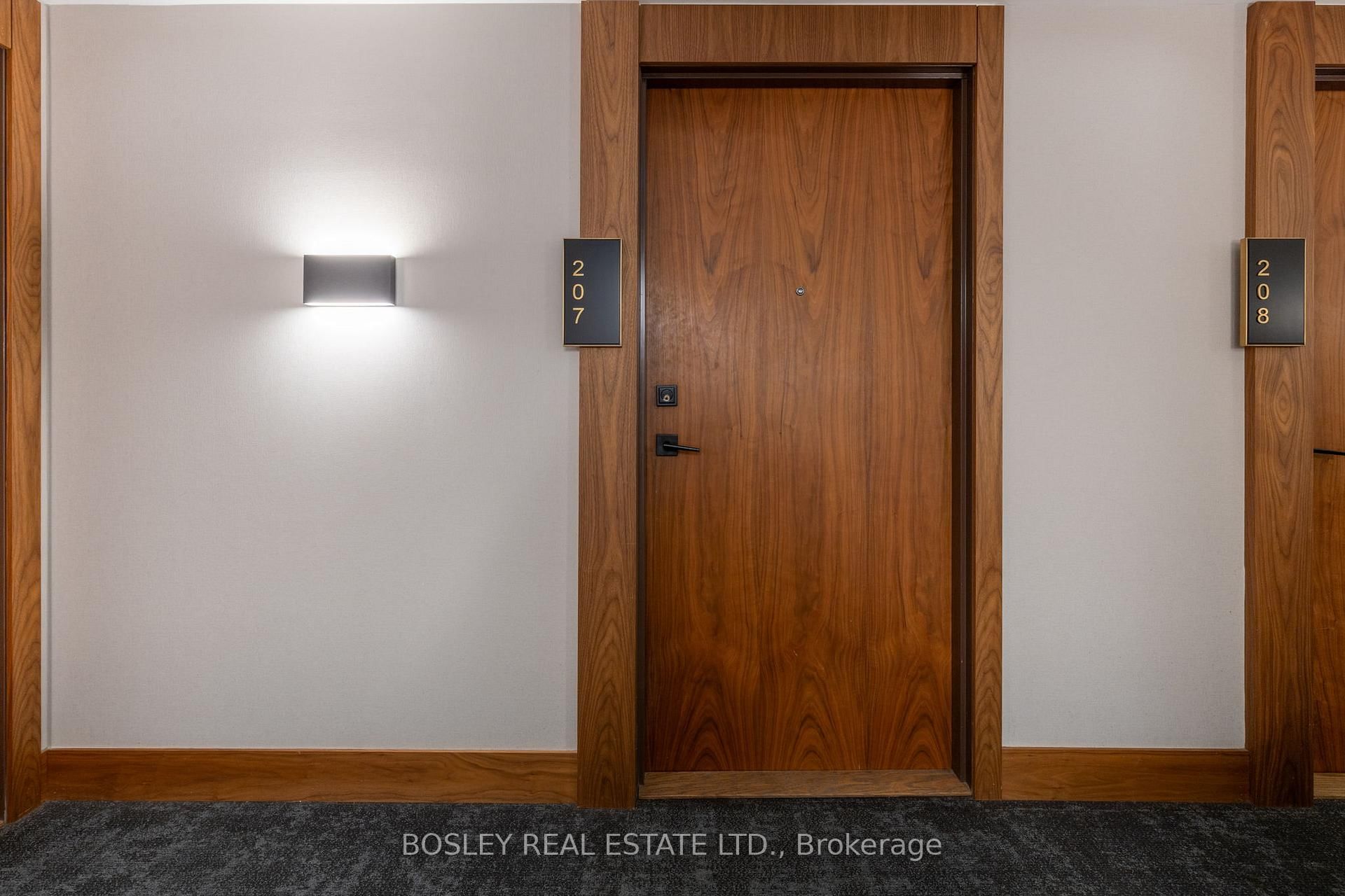 8 Ann Street, Unit 207