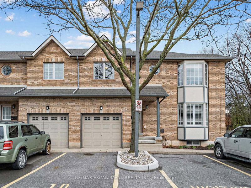 10 - 705 CUMBERLAND Ave, Burlington, L7N 3W4 | Image 2