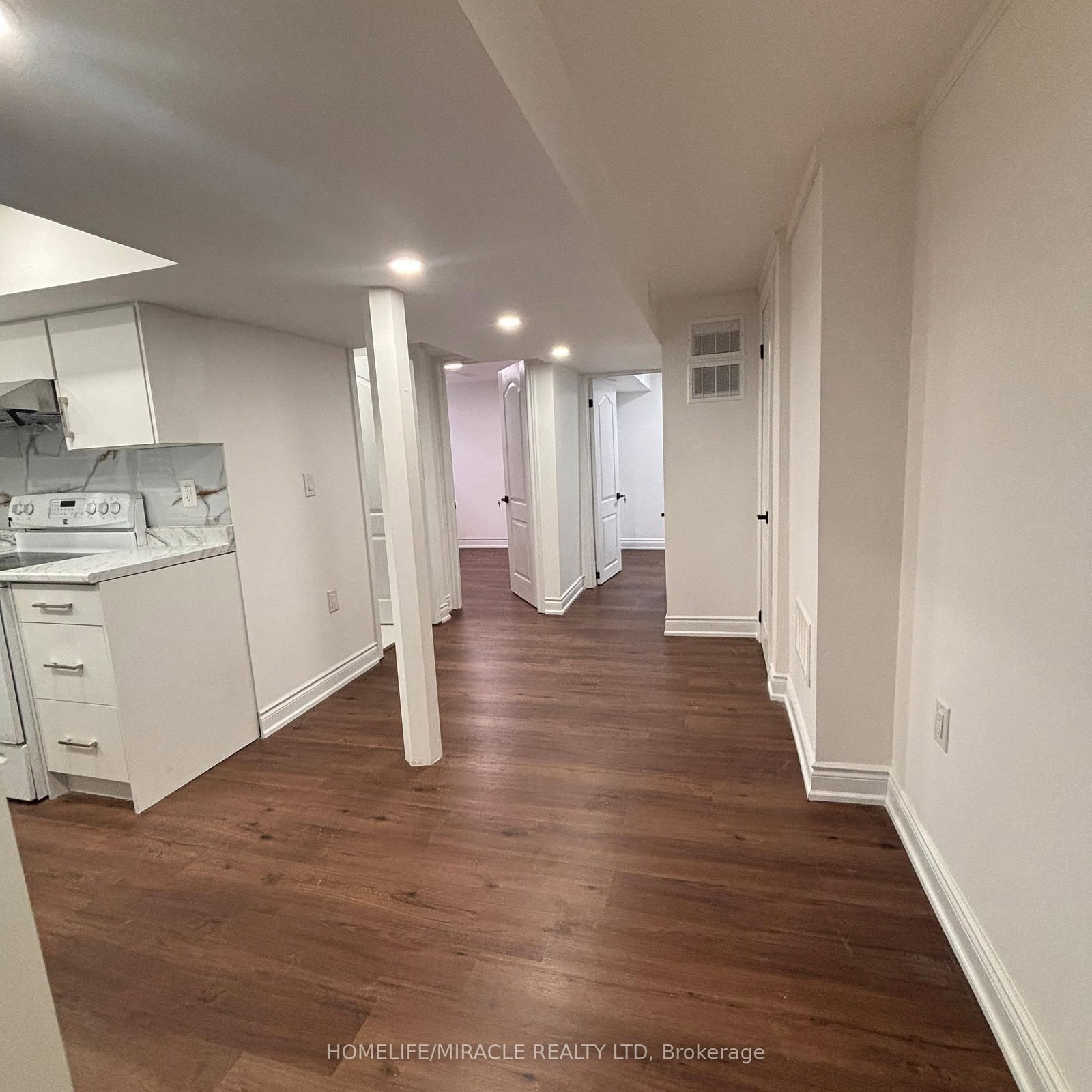 12 Holmstead Court, Unit Bsmt - Photo 3