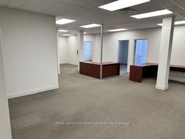 235 Lakeshore Road E, Unit 200 - Photo 3